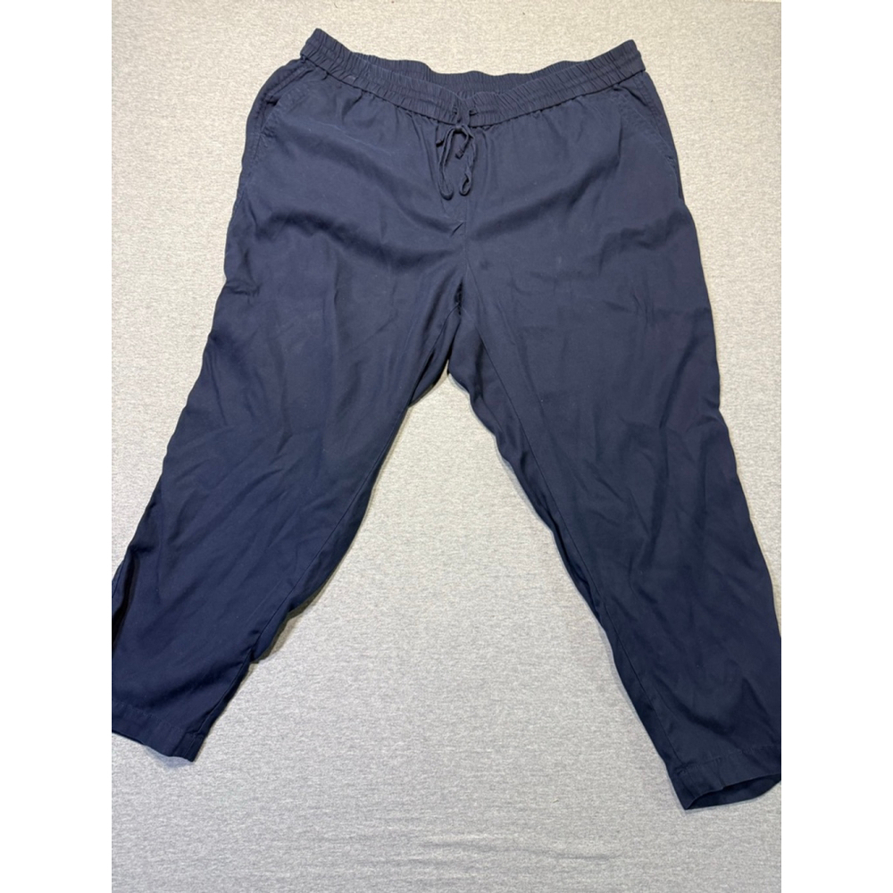 Women's TALBOTS Navy Plus Size 18W Capri Pants